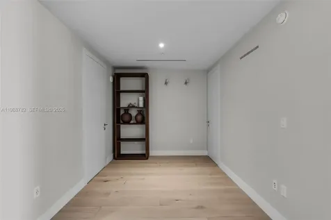 300 Biscayne Boulevard Way Miami FL 33131