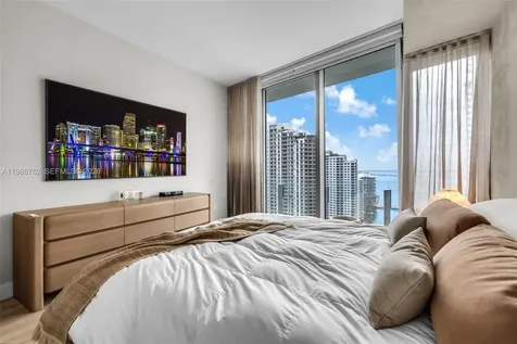 300 Biscayne Boulevard Way Miami FL 33131