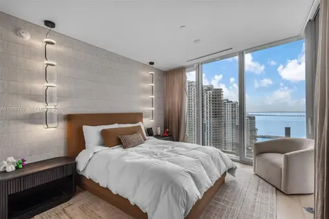 300 Biscayne Boulevard Way Miami FL 33131