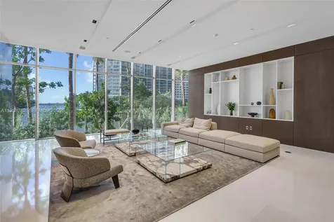 300 Biscayne Boulevard Way Miami FL 33131