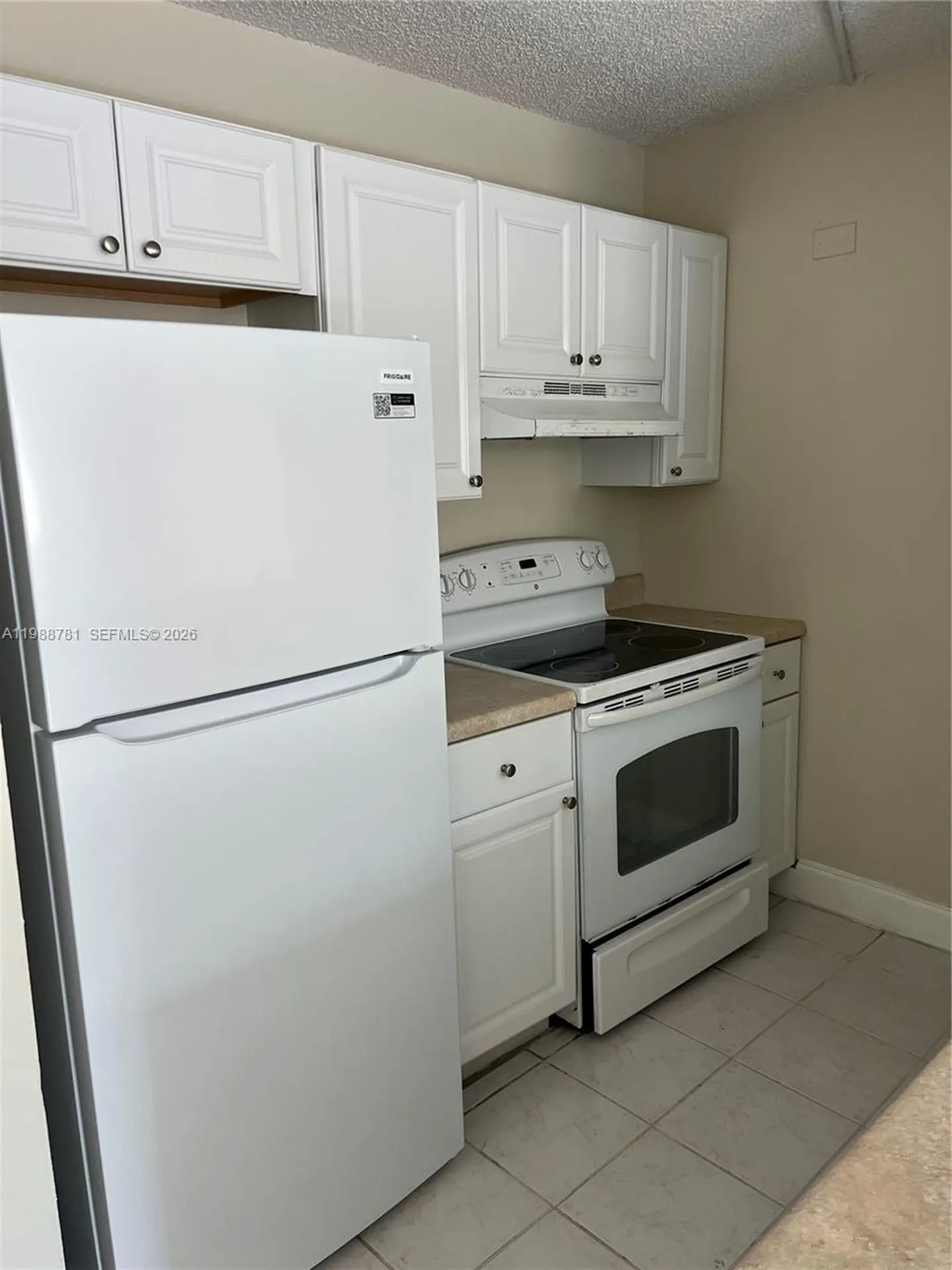 2701 Riverside Drive Coral Springs FL 33065