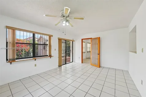 9585 SW 1st Terrace Miami FL 33174