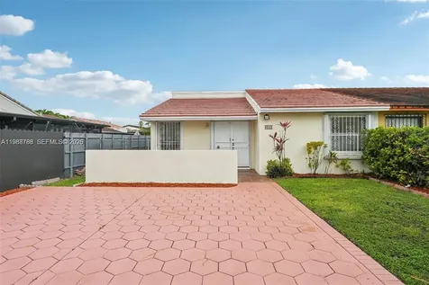 9585 SW 1st Terrace Miami FL 33174