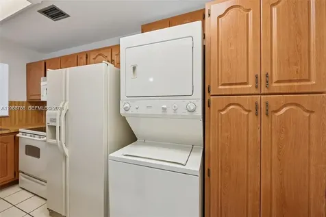 9585 SW 1st Terrace Miami FL 33174