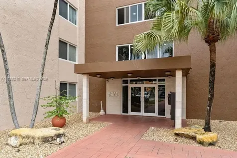 6960 Miami Gardens Drive Hialeah FL 33015