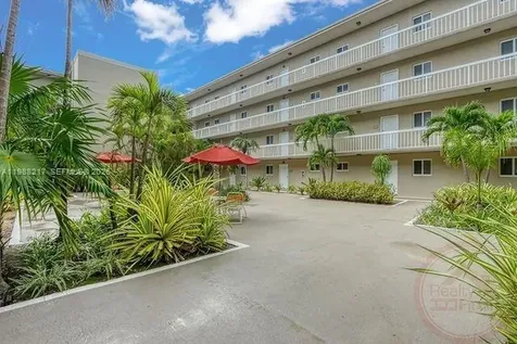 7703 Camino Real Miami FL 33143