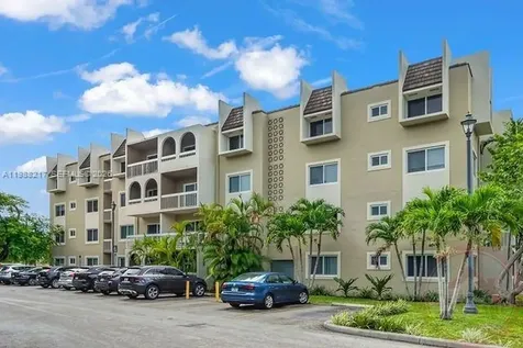 7703 Camino Real Miami FL 33143