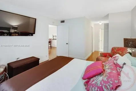 7703 Camino Real Miami FL 33143