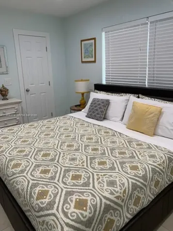 7921 Abbott Avenue Miami Beach FL 33141