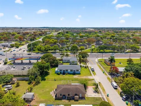 26672 SW 137th Court Miami FL 33032