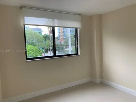 2715 Tigertail Avenue Coconut Grove FL 33133