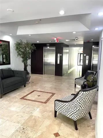 2715 Tigertail Avenue Coconut Grove FL 33133