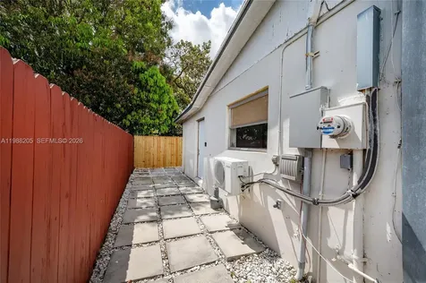 10954 SW 157th Terrace Miami FL 33157