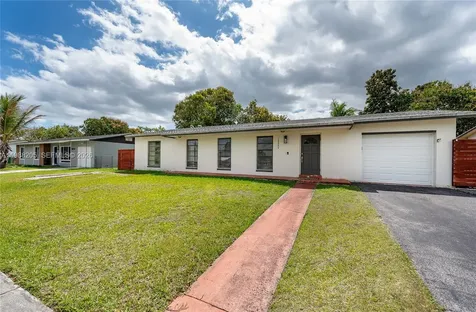 10954 SW 157th Terrace Miami FL 33157