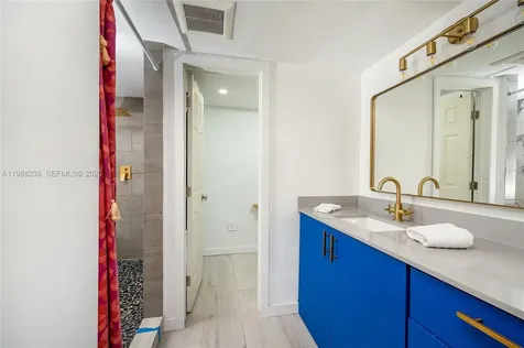 10954 SW 157th Terrace Miami FL 33157