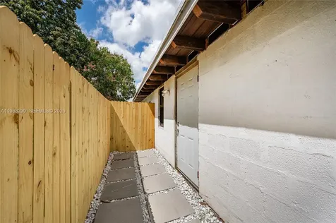 10954 SW 157th Terrace Miami FL 33157