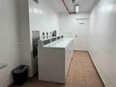 2401 Collins Avenue Miami Beach FL 33140