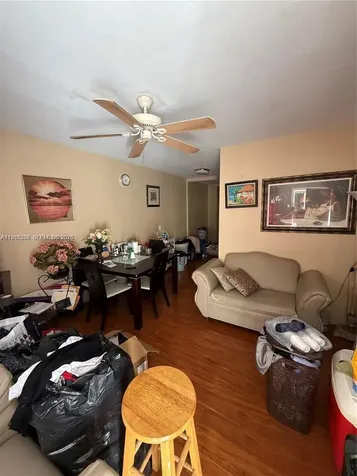 551-553 NE 133rd Street North Miami FL 33161