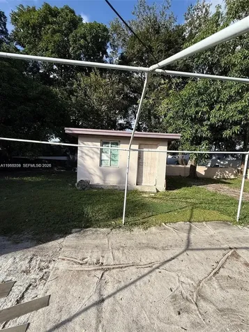 551-553 NE 133rd Street North Miami FL 33161