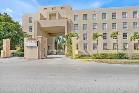 7420 W 20th Avenue Hialeah FL 33016