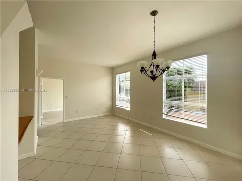 7420 W 20th Avenue Hialeah FL 33016