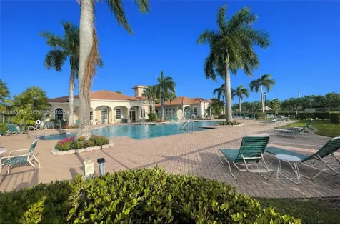 6613 Old Farm Trail Boynton Beach FL 33437