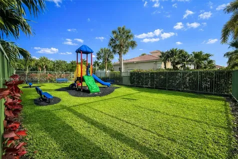 6613 Old Farm Trail Boynton Beach FL 33437