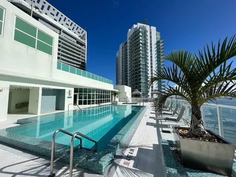 218 SE 14th Street Miami FL 33131