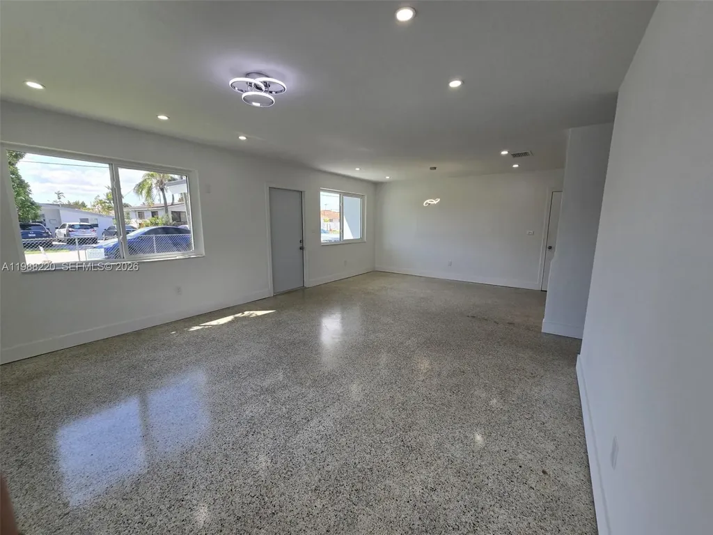 3245 SW 88th Court Miami FL 33165