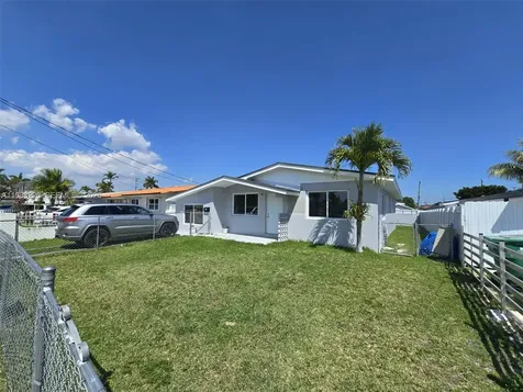 3245 SW 88th Court Miami FL 33165