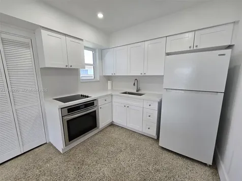 3245 SW 88th Court Miami FL 33165
