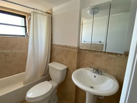 7626 Byron Avenue Miami Beach FL 33141