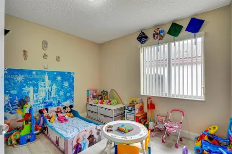 20401 SW 1st Street Pembroke Pines FL 33029