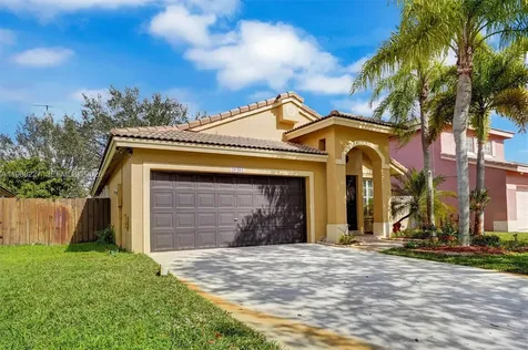 20401 SW 1st Street Pembroke Pines FL 33029