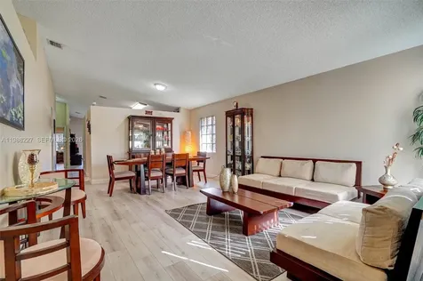 20401 SW 1st Street Pembroke Pines FL 33029