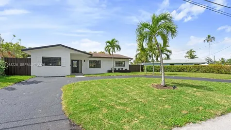 3699 NW 17 Way Oakland Park FL 33309