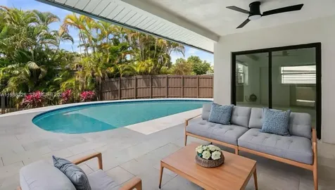 3699 NW 17 Way Oakland Park FL 33309