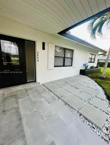 3699 NW 17 Way Oakland Park FL 33309