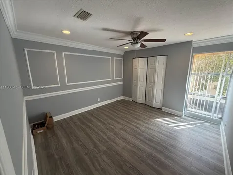 853 NW 81st Terrace Plantation FL 33324