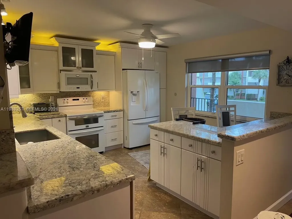 281 S Hollybrook Drive Pembroke Pines FL 33025