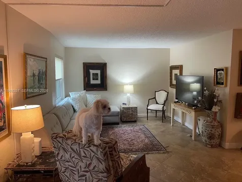 281 S Hollybrook Drive Pembroke Pines FL 33025