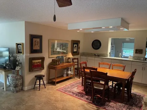 281 S Hollybrook Drive Pembroke Pines FL 33025