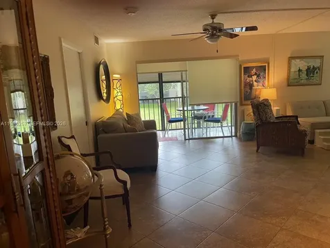 281 S Hollybrook Drive Pembroke Pines FL 33025