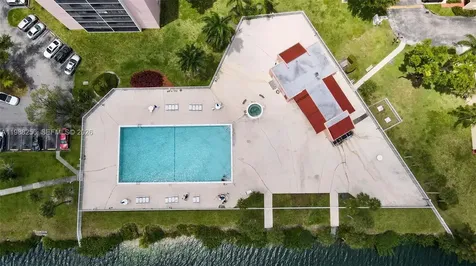 20850 San Simeon Way Miami FL 33179