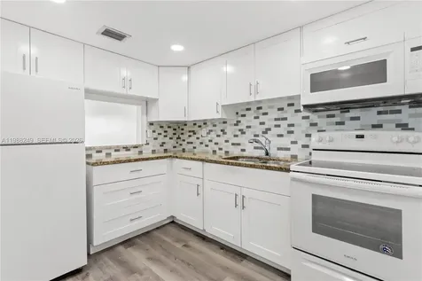 1855 W 60th Street Hialeah FL 33012