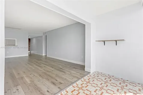 1855 W 60th Street Hialeah FL 33012