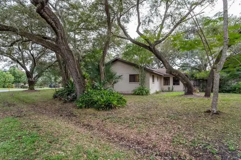 1625 Sunkist Way Fort Myers FL 33905