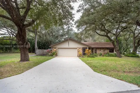 1625 Sunkist Way Fort Myers FL 33905