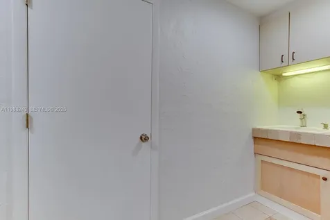 1625 Sunkist Way Fort Myers FL 33905