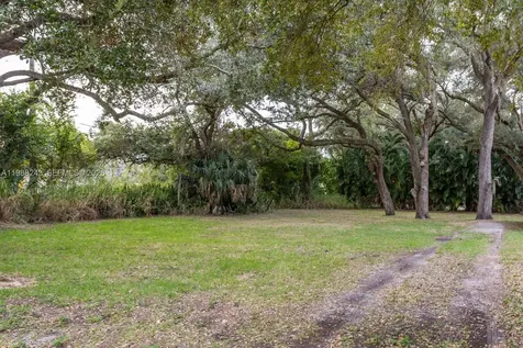 1625 Sunkist Way Fort Myers FL 33905